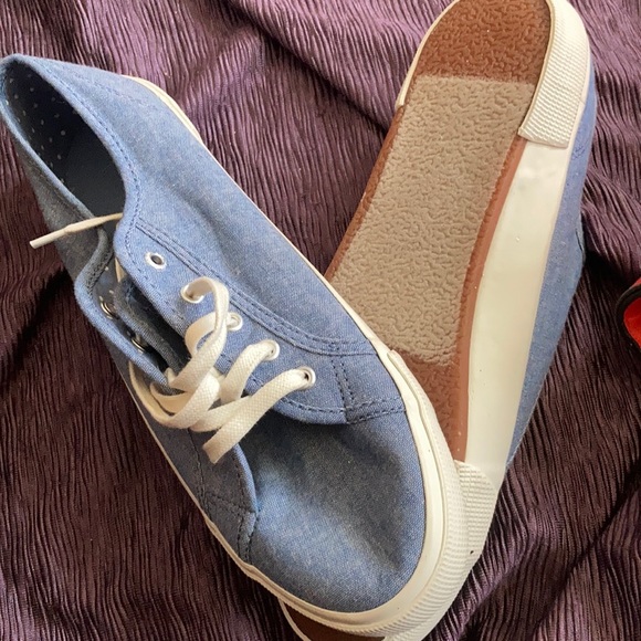 blue denim tennis shoes